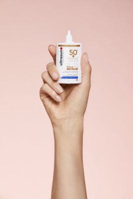 Ultrasun SPF50+ Tinted Face Fluid 40ML