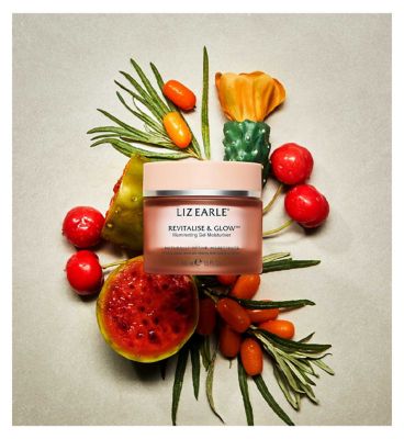Liz Earle Revitalise & Glow™ Illuminating Gel Moisturiser 50ml