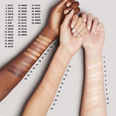 MAC Studio Fix Every-Wear All-Over Face Pen