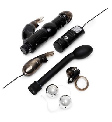 Lovehoney Wild Weekend Mega Couples' Sex Toy Kit