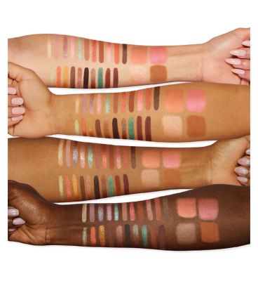 Too Faced Merry Merry Makeup - Limited Edition Eyeshadow Palette