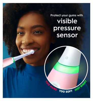 Oral-B iO3 Electric Toothbrush Blush Pink (+ Travel Case)