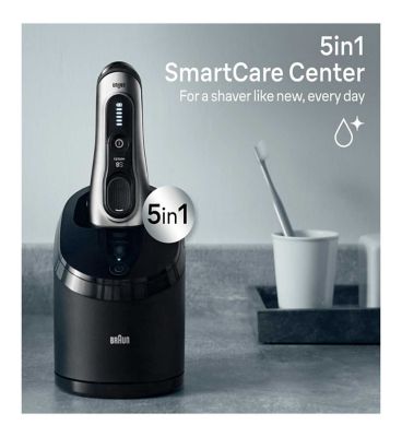 Braun Series 8 Electric Shaver, SmartCare Center, Wet & Dry Electric Razor, 8567cc, Silver
