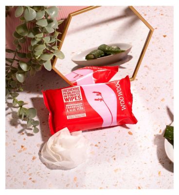 Woowoo Refresh It ph-balanced Intimate Wipes - 20 Wipes