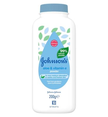 Johnson's Baby Natural Cornstarch Powder with Aloe & Vit E 200g