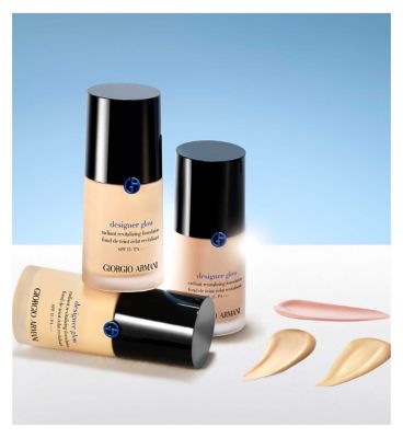 Giorgio Armani Designer Glow Foundation SPF 15 30ml