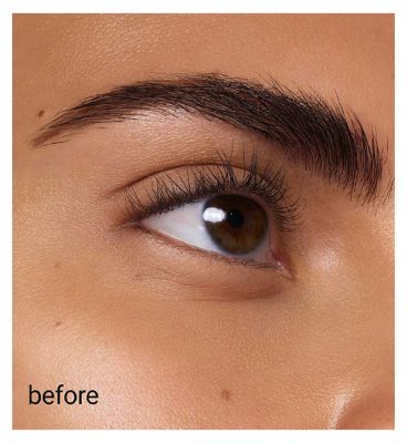 r.e.m. beauty Flourishing Volumizing Mascara Midnight Black