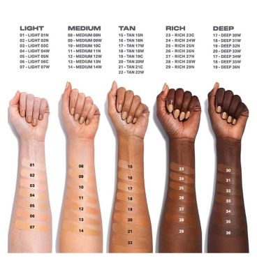 Morphe Lightform Extended Hydration Foundation