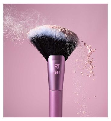 Real Techniques Extra Big Finishing Brush
