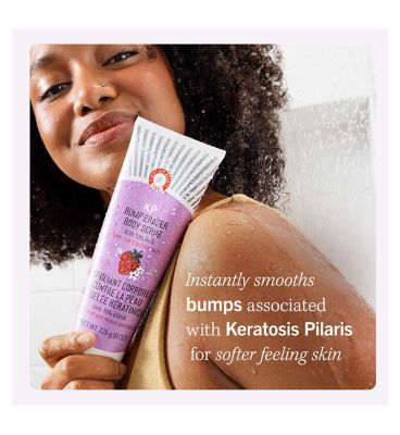 First Aid Beauty KP Bump Eraser Body Scrub 10% AHA - Fresh Strawberry 226g
