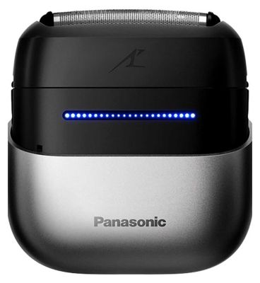 Panasonic 3 Blade Wet & Dry Compact Electric Shaver with Beard Sensor. ES-CM3BK Series 700S has Japanese Stainless Steel Blades,