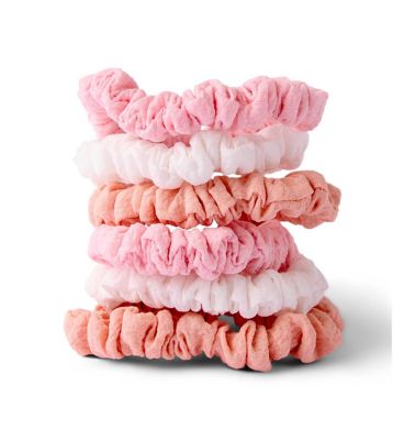 Boots Scrunchies 6s