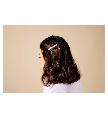 Boots Bow Metal Hair Grip x 3