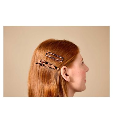 Boots Hair Grip
