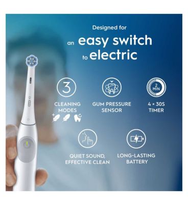 Oral-B iO2 Electric Toothbrush Simple White with Travel Case