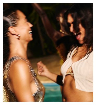 Sol de Janeiro Glow Motions Body Oil Glow Anywhere Set