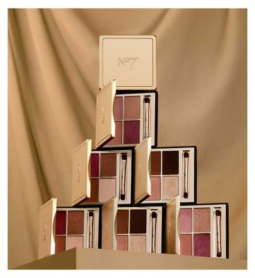 No7 Pro Artist Eyeshadow Palette - Round of Applause