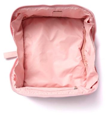 The Flat Lay Co. Marshmallow Flat Lay Makeup Box Bag In Sweet Pink Hearts