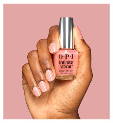 OPI Infinite Shine - Nail Polish - Suzi's pedicure Throne - 15ml