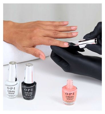 OPI Infinite Shine - Nail Polish - Suzi's pedicure Throne - 15ml