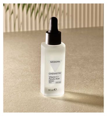 Boots Modern Chemistry Glow 10% Vitamin C Serum With Ferulic Acid 30ml
