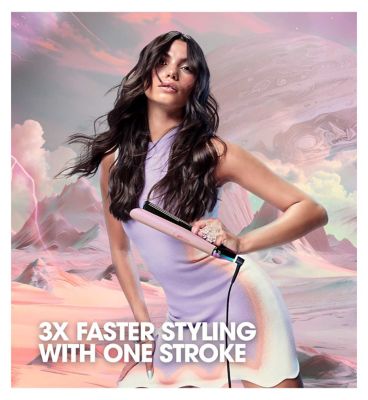 ghd Chronos Limited Edition Hair Straightener in Transcendent Pink