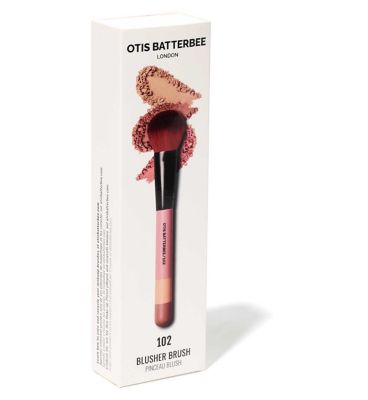 Otis Batterbee Blusher Makeup Brush 102