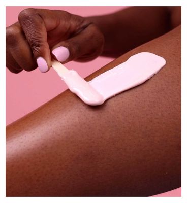 Nad's Strawberries & Cream Waxing Dots 200g