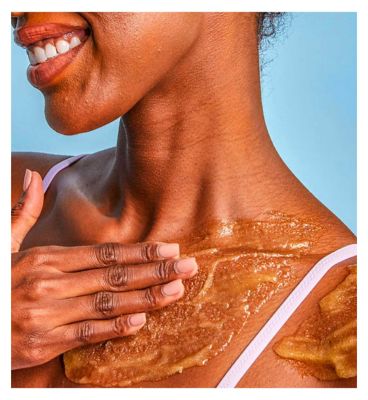 Tree Hut Shea Sugar Body Scrub Passionfruit Sol 510g