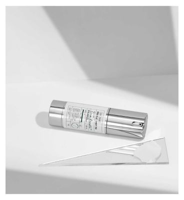 VT Reedle Shot 700 Serum 30ml