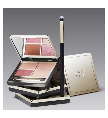 No7 Pro Artist The Detailed Stroke Precision Eyeshadow Brush