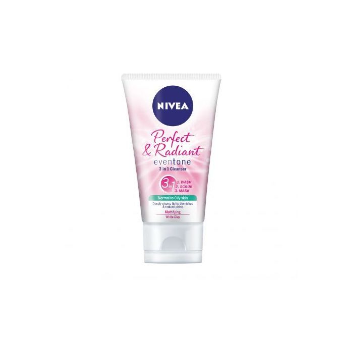 NIVEA Perfect & Radiant Eventone Cleasing Foam 100Ml