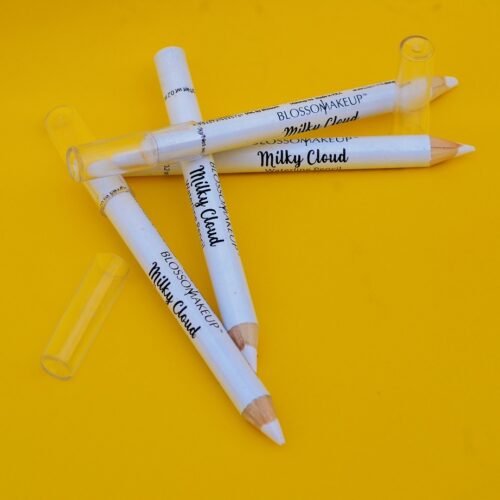 Blossom Makeup Milky Cloud Waterline Pencil