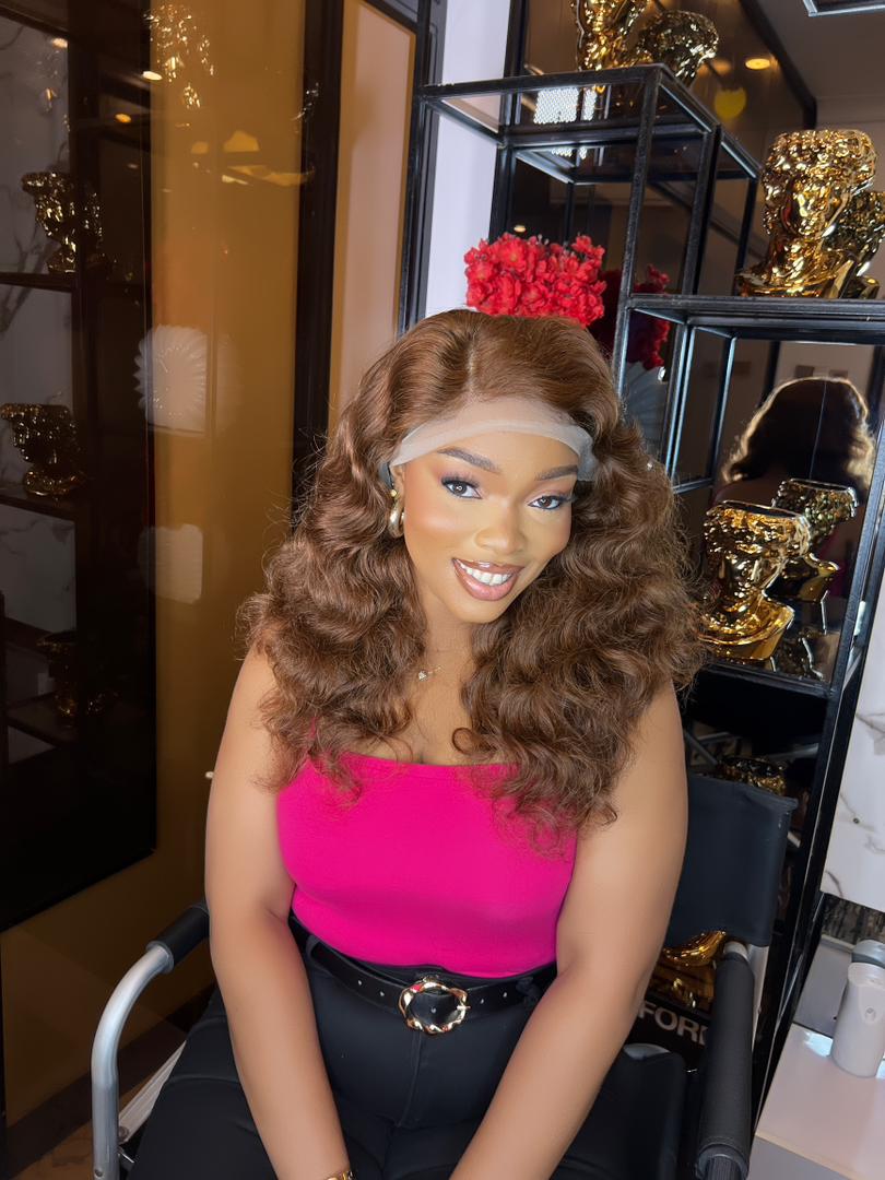 Wig Olivia Full Frontal Bounce