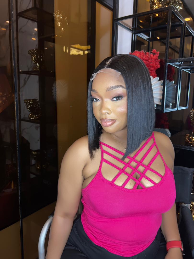 Bone Straight in black